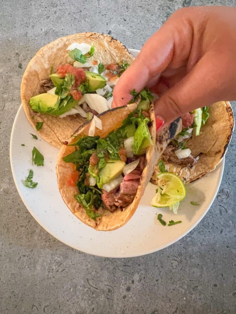 https://thebitewithjackie.com/wp-content/uploads/2022/08/Carne-Asada-Tacos-2-768x1024.jpeg